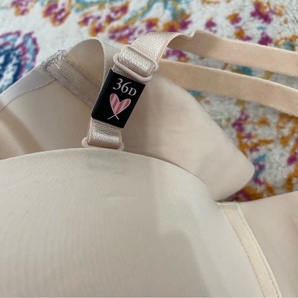 🆕 NWT VICTORIA’S SECRET Love Cloud push-up bra Champagne nude color Womens 36D - Picture 7 of 8
